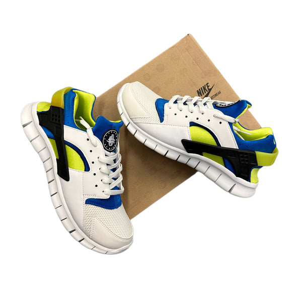 Brand New 2011 Nike Huarache Free Run