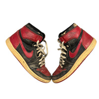 Original 1985 Jordan 1 "Blk/Red" With Original Box/Paper