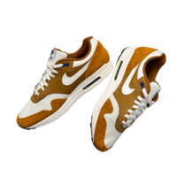 2018 Nike Air Max 1 “Curry”